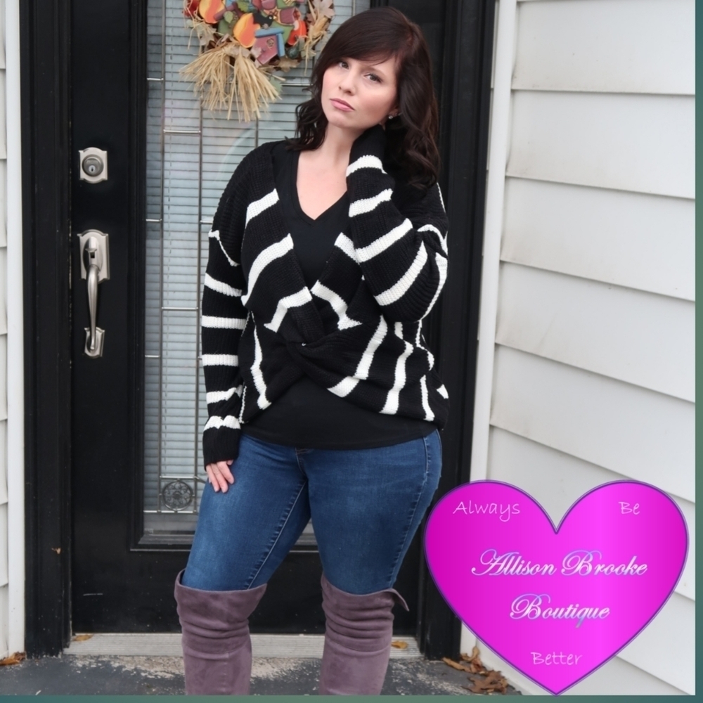 Black White Striped Twist Back Sweater Boutique Oversized Knit S/M NWT - Picture 2 of 6